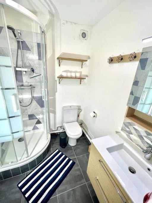 Grand Appartement Neuf F5 100M2 Avec Balcon ルーアン エクステリア 写真